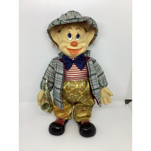 12" Ashley Belle Ceramic Hobo Clown Musician Figurine - Picture 1 of 4